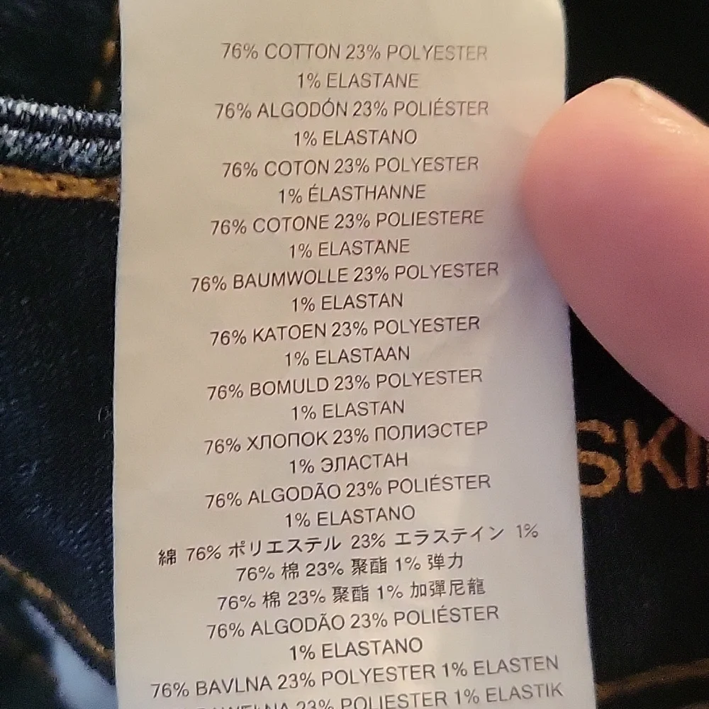 EUC Michael Kors Dark Wash Skinny Jeans